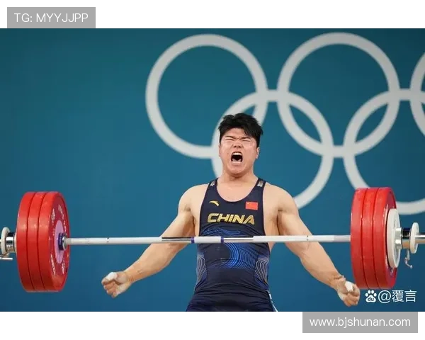 中国篮球队迎战美国强队 备战东京奥运会冲击奖牌 中国篮球队迎战美国强队 备战东京奥运会冲击奖牌