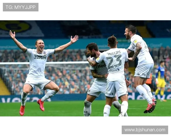 利兹联俱乐部积极引援强化阵容新赛季志在重返英超巅峰 利兹联俱乐部积极引援强化阵容新赛季志在重返英超巅峰