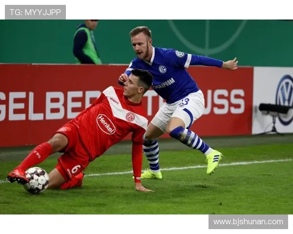 RB莱比锡崛起之路解析:从德乙升至欧洲强队的华丽蜕变 RB莱比锡崛起之路解析:从德乙升至欧洲强队的华丽蜕变