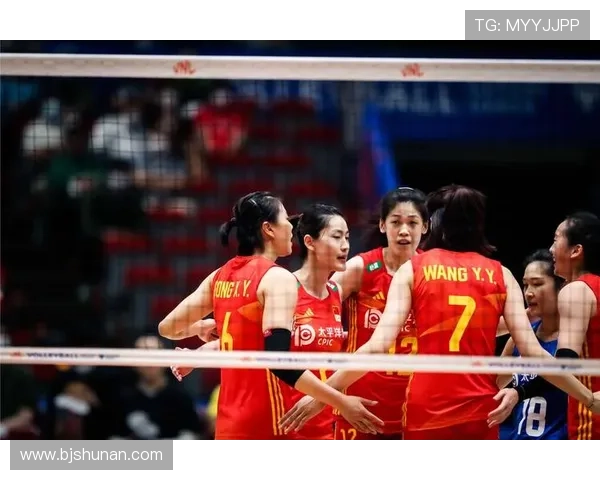 中国女排豪取五连胜 郎平点赞新一代队员实力爆发 中国女排豪取五连胜 郎平点赞新一代队员实力爆发