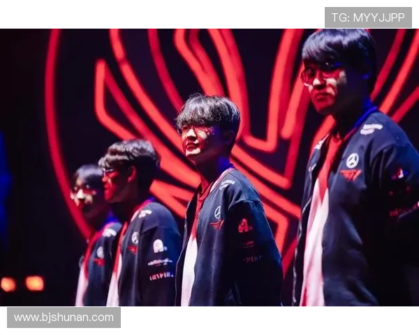 《英雄联盟全球总决赛激烈角逐全程回顾 玩家与战队的精彩瞬间》 《英雄联盟全球总决赛激烈角逐全程回顾 玩家与战队的精彩瞬间》