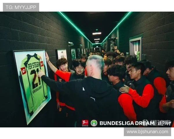 普鲁士门兴格拉德巴赫俱乐部历史发展与足球文化探析 普鲁士门兴格拉德巴赫俱乐部历史发展与足球文化探析