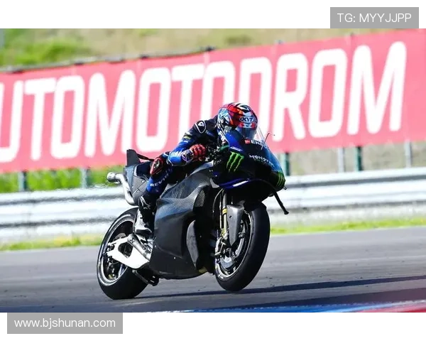 MotoGP赛季更新：新赛道引发车手激烈竞争技术创新助力速度提升