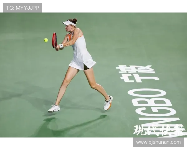 网球赛场风云再起 新一轮大满贯赛事激烈开战 各路好手谁能登顶荣耀